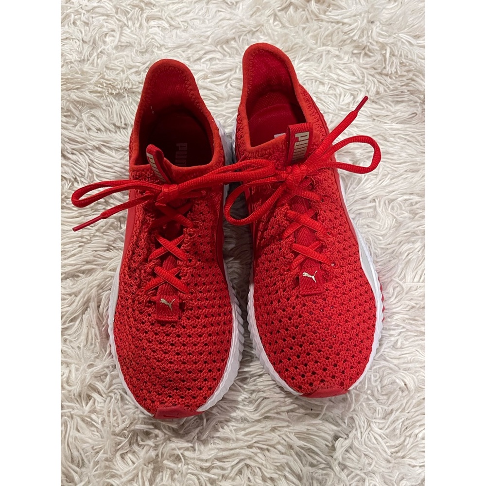 Puma Sneakers Women’s size 6